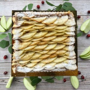 Whole Apple Tart -9"