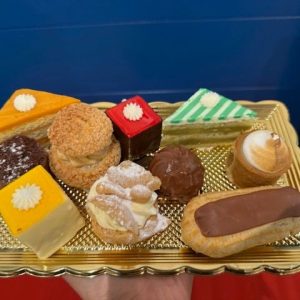 Petit Four Gift Box-10 assorted
